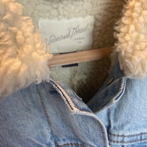 Universal Thread Light Blue Sherpa-Collar Jean Jacket Small NWT - Picture 2 of 7